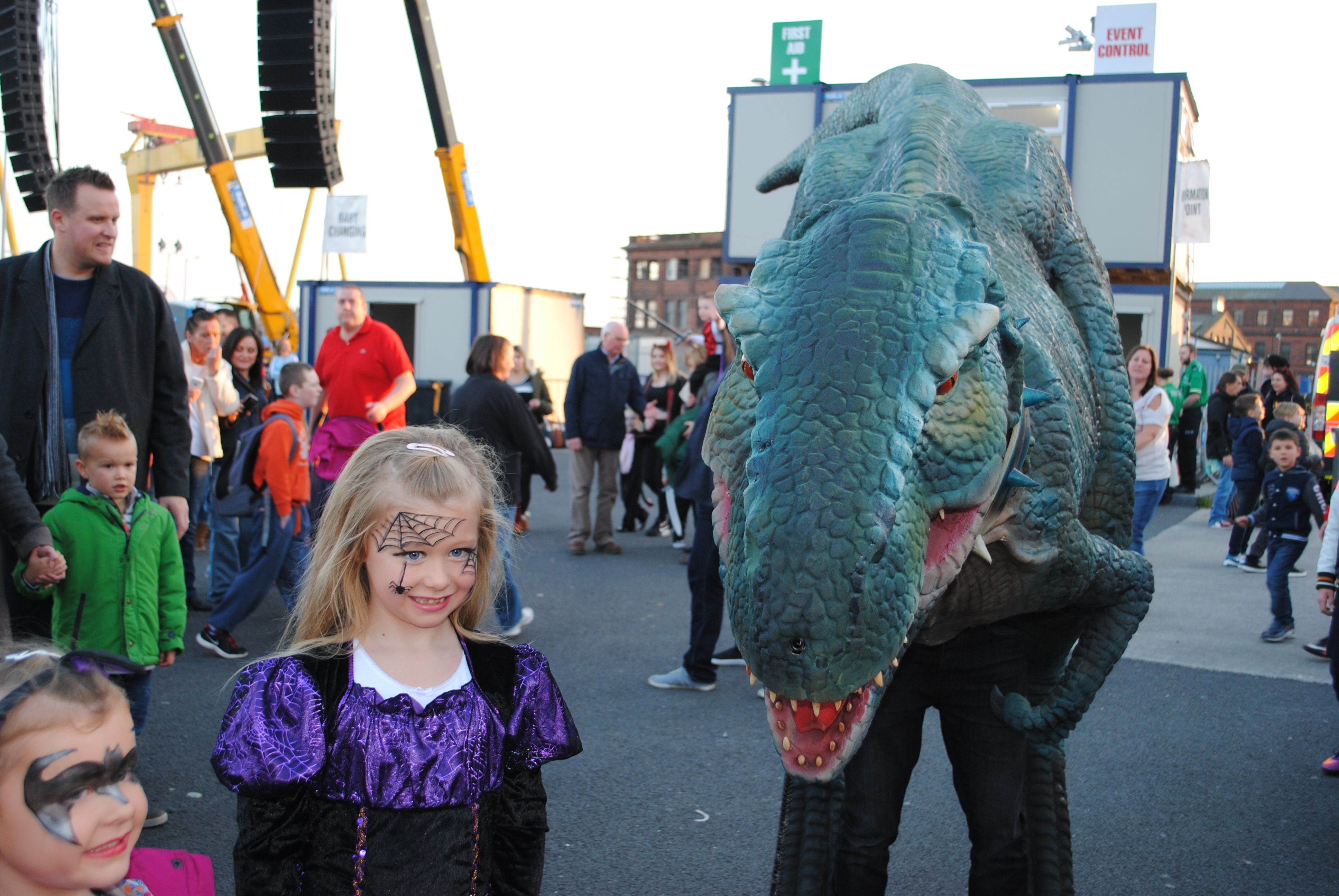 have a dinosaur at your event